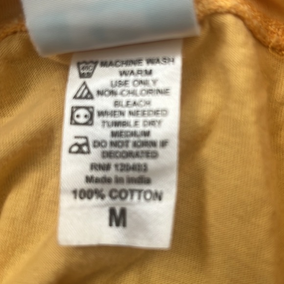 Beach T-Shirt - Picture 4 of 5